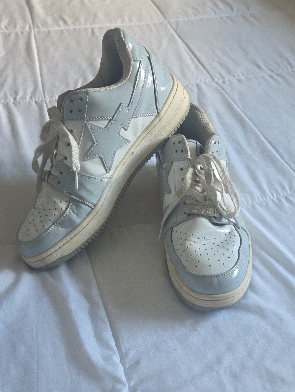 Men's Light Blue & White Star Accent Sneakers